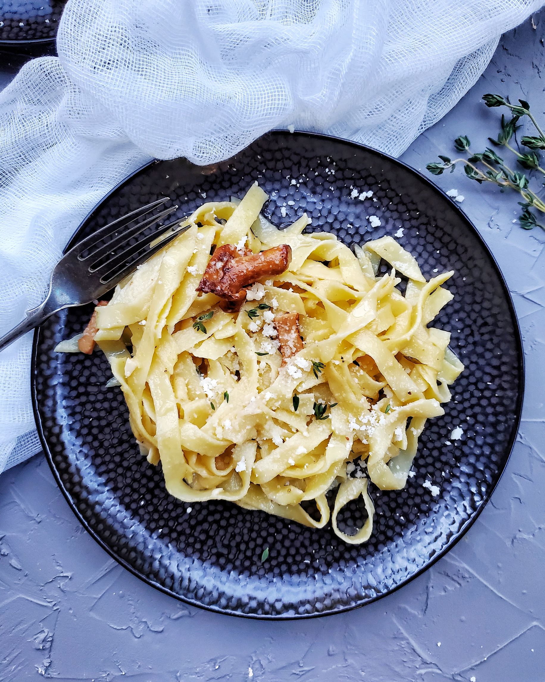 Creamy Pasta with Chanterelle Mushrooms